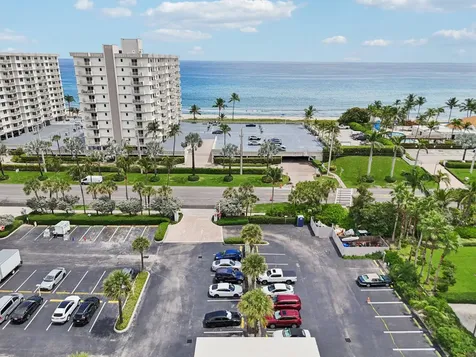 3224 S Ocean Boulevard Highland Beach FL 33487