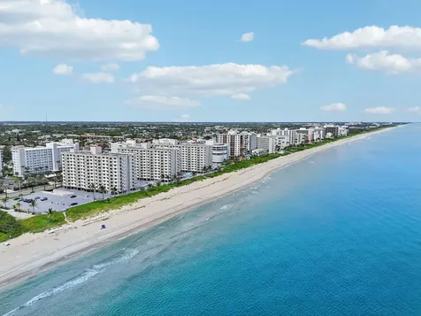 3224 S Ocean Boulevard Highland Beach FL 33487