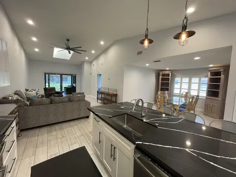 6157 Sunny Pointe Circle Delray Beach FL 33484