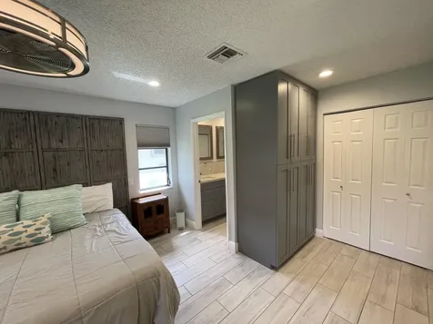 6157 Sunny Pointe Circle Delray Beach FL 33484