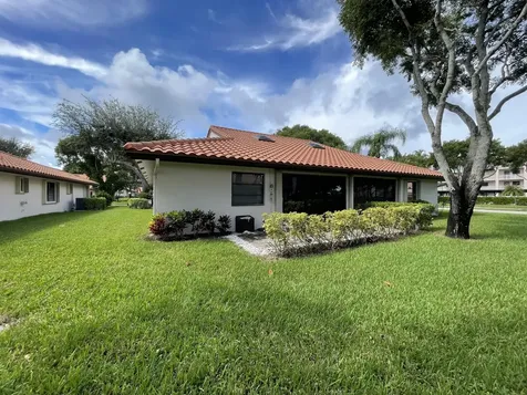 6157 Sunny Pointe Circle Delray Beach FL 33484