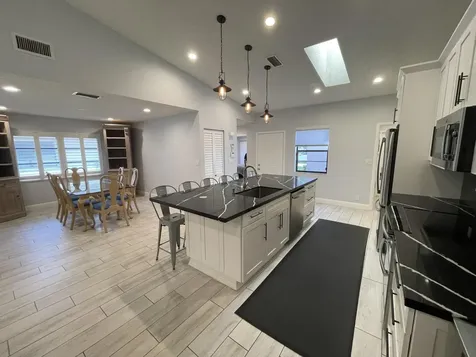 6157 Sunny Pointe Circle Delray Beach FL 33484