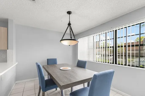 134 Weybridge Circle Royal Palm Beach FL 33411