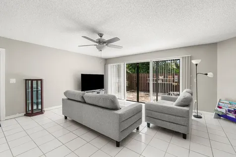 134 Weybridge Circle Royal Palm Beach FL 33411