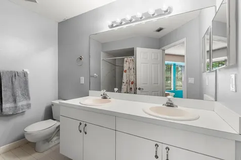 134 Weybridge Circle Royal Palm Beach FL 33411