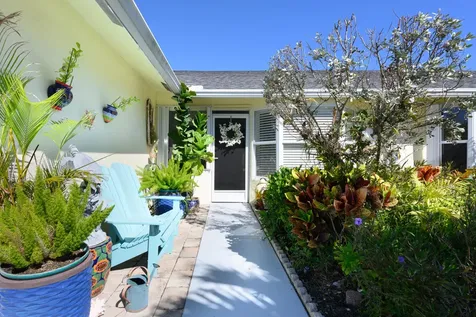 10976 Se Sea Pines Circle Hobe Sound FL 33455