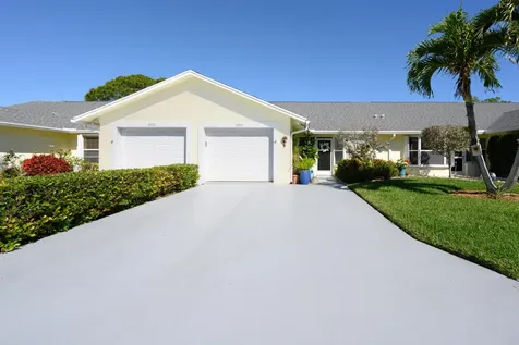 10976 Se Sea Pines Circle Hobe Sound FL 33455