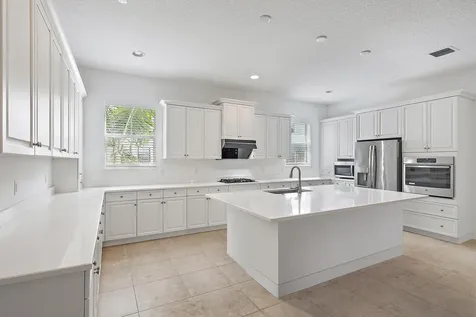 4124 Faraday Way Palm Beach Gardens FL 33418