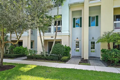 4124 Faraday Way Palm Beach Gardens FL 33418