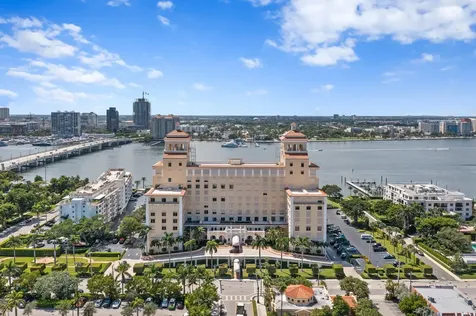 150 Bradley Place Palm Beach FL 33480