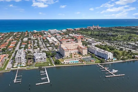 150 Bradley Place Palm Beach FL 33480