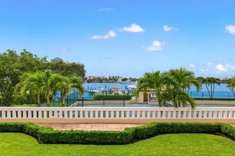 150 Bradley Place Palm Beach FL 33480