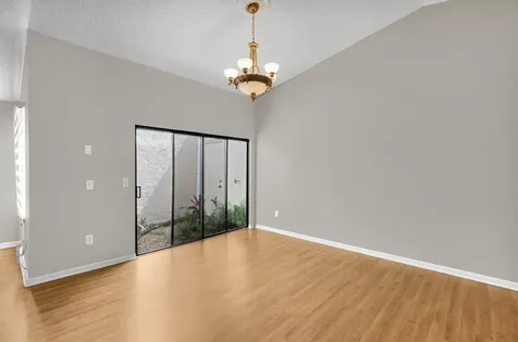 3215 Nw 12th Street Delray Beach FL 33445