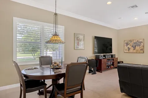 11880 Torreyanna Circle Palm Beach Gardens FL 33412