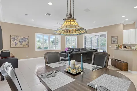 11880 Torreyanna Circle Palm Beach Gardens FL 33412