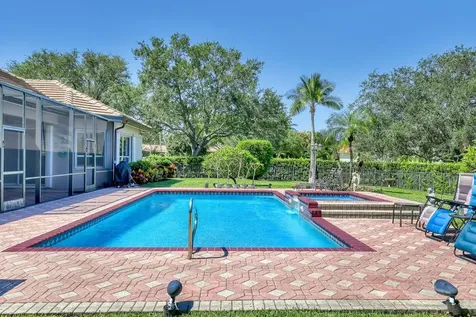 11880 Torreyanna Circle Palm Beach Gardens FL 33412