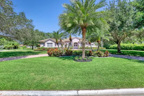 11880 Torreyanna Circle Palm Beach Gardens FL 33412