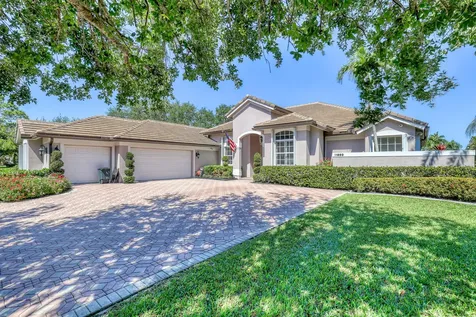 11880 Torreyanna Circle Palm Beach Gardens FL 33412