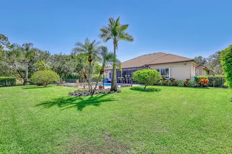 11880 Torreyanna Circle Palm Beach Gardens FL 33412
