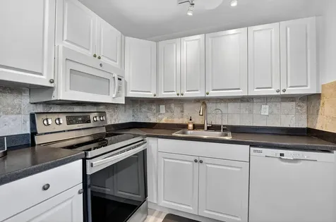 739 Normandy P Delray Beach FL 33484