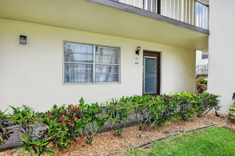739 Normandy P Delray Beach FL 33484