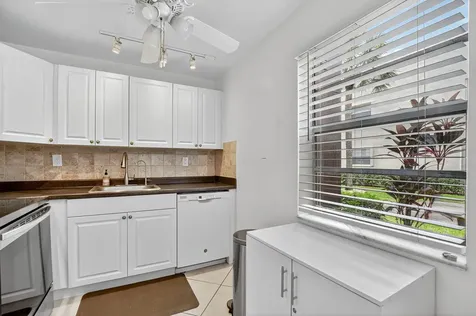 739 Normandy P Delray Beach FL 33484