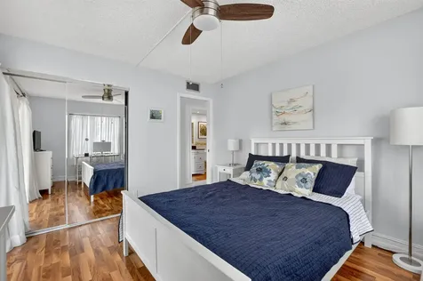 739 Normandy P Delray Beach FL 33484