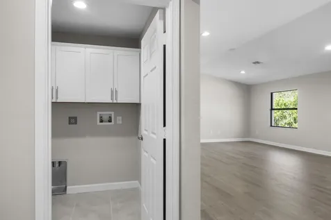 44 Silver Oak Drive Port Saint Lucie FL 34952