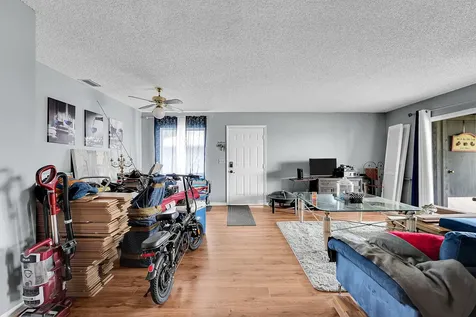 217 Se Village Drive Port Saint Lucie FL 34952