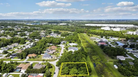 5488 NW Boydga Avenue Port Saint Lucie FL 34986