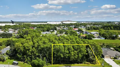 5488 NW Boydga Avenue Port Saint Lucie FL 34986
