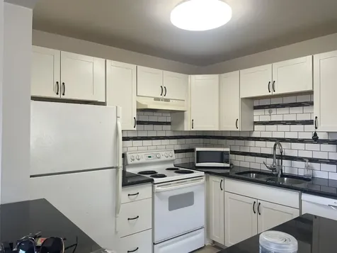 234 Saxony E Delray Beach FL 33446