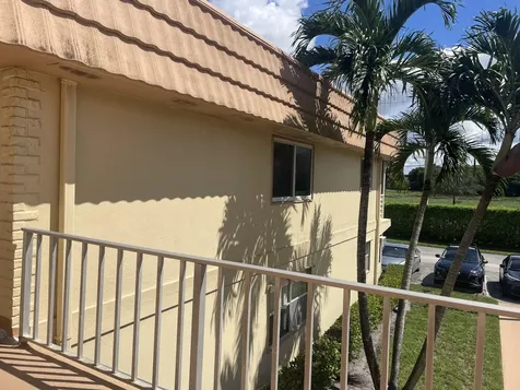 234 Saxony E Delray Beach FL 33446