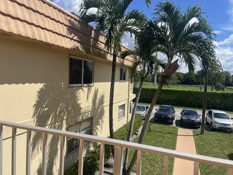 234 Saxony E Delray Beach FL 33446