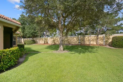 9004 Short Chip Circle Port Saint Lucie FL 34986