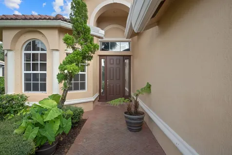 9004 Short Chip Circle Port Saint Lucie FL 34986