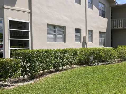285 Northampton O West Palm Beach FL 33417
