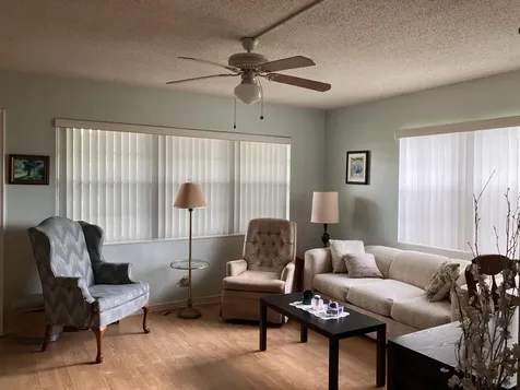 285 Northampton O West Palm Beach FL 33417