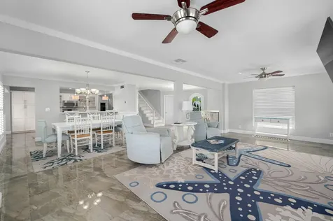 121 Queen Eugenia Court Fort Pierce FL 34949