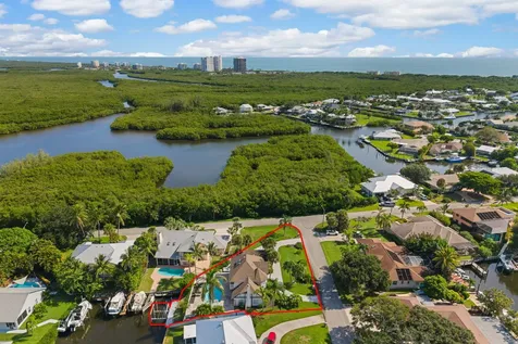 121 Queen Eugenia Court Fort Pierce FL 34949