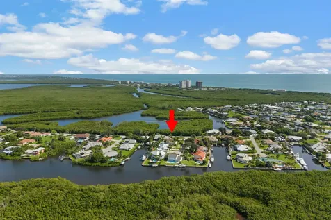121 Queen Eugenia Court Fort Pierce FL 34949