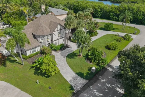 121 Queen Eugenia Court Fort Pierce FL 34949