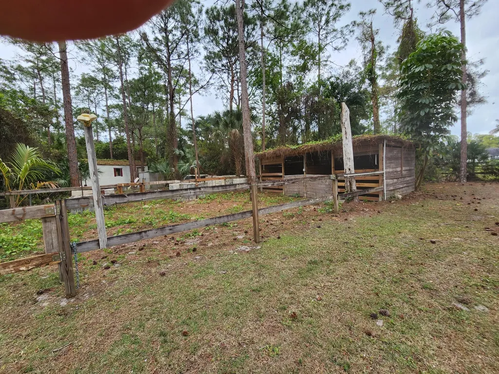 16784 84th Court The Acreage FL 33470