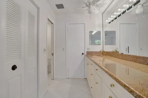 1260 Nw 20th Avenue Delray Beach FL 33445