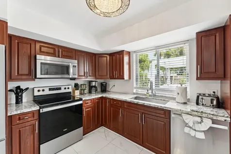 1243 Garfield Street Hollywood FL 33019