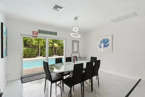 1243 Garfield Street Hollywood FL 33019