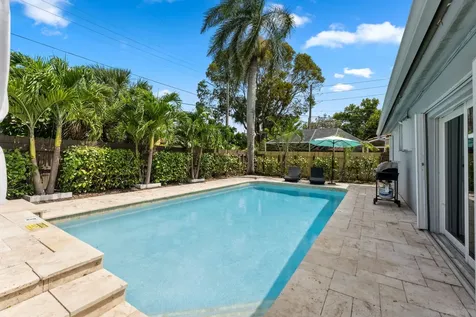 1243 Garfield Street Hollywood FL 33019