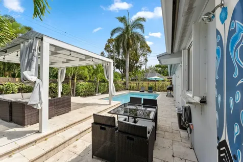 1243 Garfield Street Hollywood FL 33019