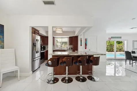 1243 Garfield Street Hollywood FL 33019