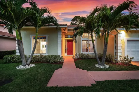 9043 Cypress Hollow Drive Palm Beach Gardens FL 33418